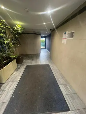 Plan de l'établissement Charmant T2 - Proche Zénith et Toison d'Or