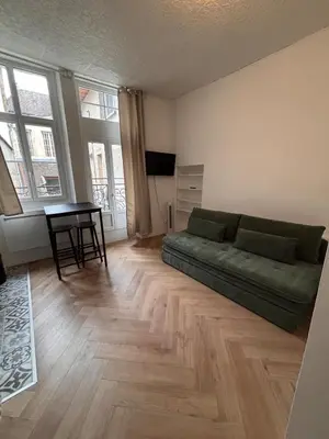 Coin salon dans l'établissement Le Balcon Dijonnais - Cours Cambronne