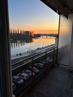 Vue sur la rivière ou le fleuve situé(e) à proximité de l'appartement