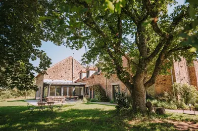 Jardin de l'établissement Maison et Appartement jusqu'à 24 personnes
