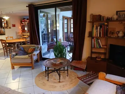 Coin salon dans l'établissement Maison familiale