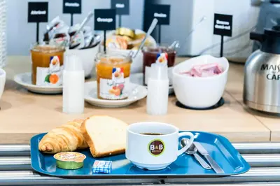 Nourriture dans l'hôtel ou à proximité