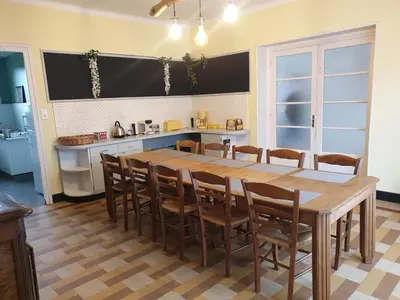 Cuisine ou kitchenette dans l'établissement Domaine des Dravots
