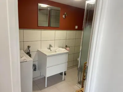 Salle de bains dans l'établissement Le Lagon