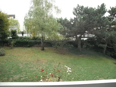 Jardin de l'établissement Apartment Aufenthalt für einige Nächte in Dijon by Interhome