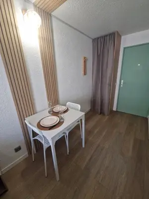 Plan de l'établissement Le Cosy 213 des Logis de Paray Studio Downtown