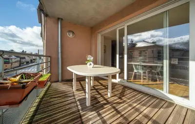 Balcon ou terrasse dans l'établissement Grand 70m2 - Gare à pied - Fibre - Parking