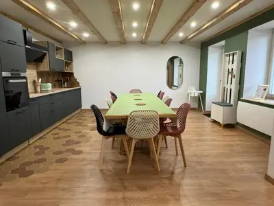 Cuisine ou kitchenette dans l'établissement Insolite, Familial en 3 étoiles, Truffe et Spa