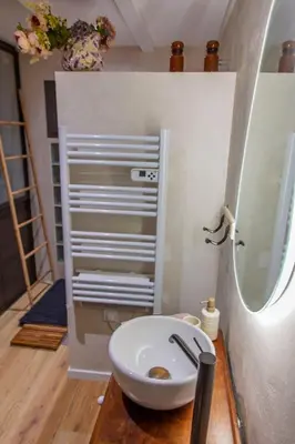 Salle de bains dans l'établissement chez Thérèse