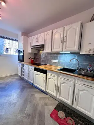Cuisine ou kitchenette dans l'établissement Cosy 4 pers
