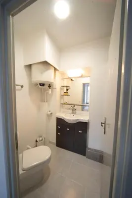 Salle de bains dans l'établissement Le Relais de la Gare
