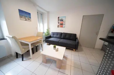 Coin salon dans l'établissement Le Relais de la Gare