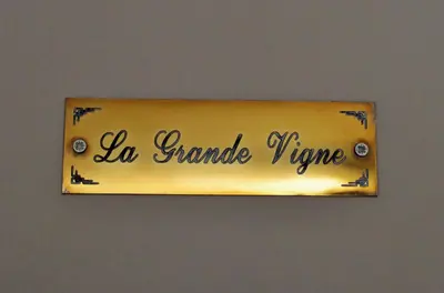 Certificat, récompense, panneau ou autre document affiché dans l'établissement Domaine Joseph LAFARGE Wine Resort B&B