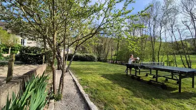 Jardin de l'établissement Moulin Renaudiots - Escapade Luxe Refuge cosy & Bourgogne au coin du feu