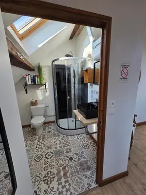 Salle de bains dans l'établissement Gîte 3 du Château de Feschaux