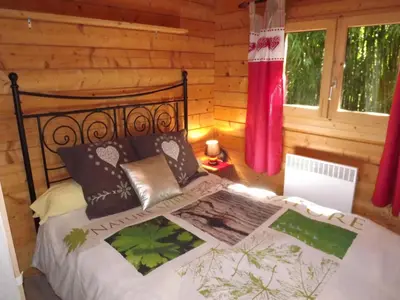 Un ou plusieurs lits dans un hébergement de l'établissement le chalet