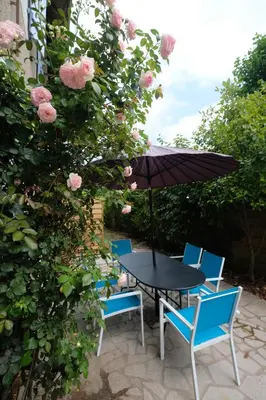 Jardin de l'établissement Hippolyte House