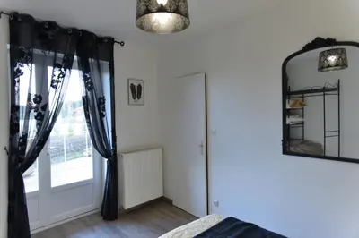 Plan de l'établissement Gîte de Bellevue avec piscine intérieure privative