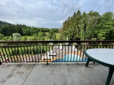 Balcon ou terrasse dans l'établissement gîtes des planchettes