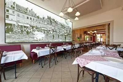 Restaurant ou autre lieu de restauration dans l'établissement Pied à Terre - Appart'hôtels au coeur d'Autun