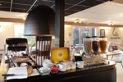 Nourriture dans l'hôtel ou à proximité