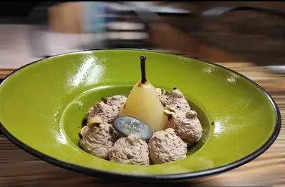 Nourriture dans l'hôtel ou à proximité