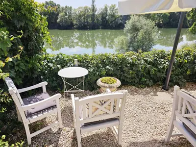 Vue sur la rivière ou le fleuve situé(e) à proximité de le B&B/chambre d'hôtes