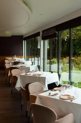 Restaurant ou autre lieu de restauration dans l'établissement Château Du Mont Joly