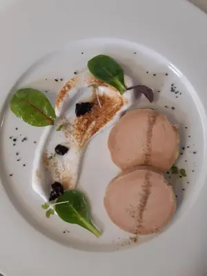 Nourriture dans l'hôtel ou à proximité