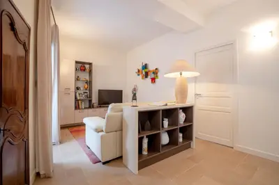 Plan de l'établissement Les Demeures du Tonnelier, Maison Rue