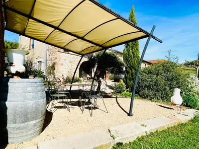 Jardin de l'établissement Au Petit Bonheur chez Bambina