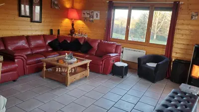Coin salon dans l'établissement Grand Chalet
