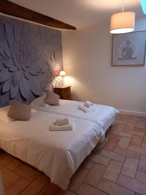 Un ou plusieurs lits dans un hébergement de l'établissement Hotel de la Halle
