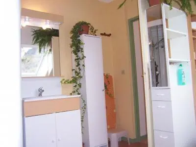 Salle de bains dans l'établissement La maison de poupet
