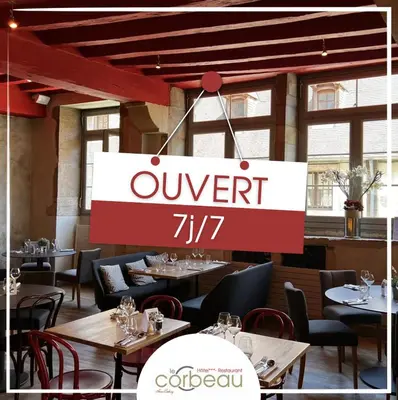 Restaurant ou autre lieu de restauration dans l'établissement Le Corbeau