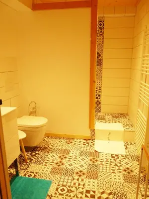 Salle de bains dans l'établissement Chez Henriette