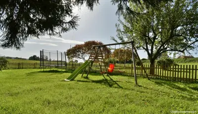 Aire de jeux pour enfants de l'établissement Les Bouc'tins
