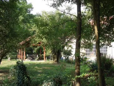 Jardin de l'établissement Château de Villeron