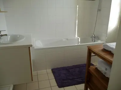 Salle de bains dans l'établissement Les Charmottes