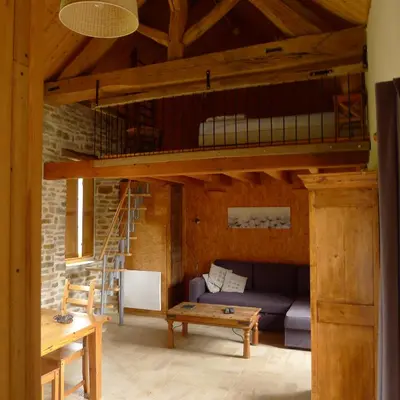 Coin salon dans l'établissement gîte de la Cabotte