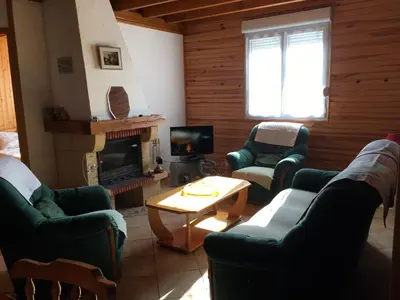 Coin salon dans l'établissement 77 Rue de la Bresse