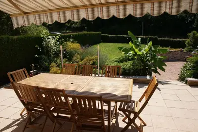 Jardin de l'établissement Chambres d'hotes à Autun
