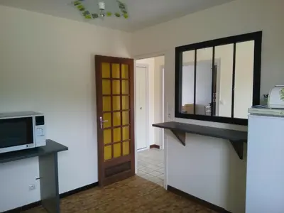 Cuisine ou kitchenette dans l'établissement La maison de Jacques