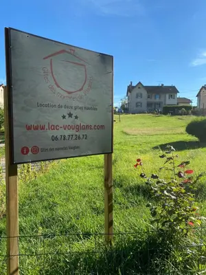 Certificat, récompense, panneau ou autre document affiché dans l'établissement La petite marmite du lac de Vouglans