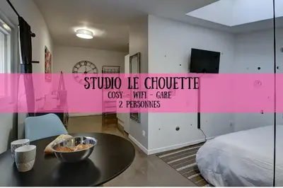 Un ou plusieurs lits dans un hébergement de l'établissement STUDIO LE CHOUETTE