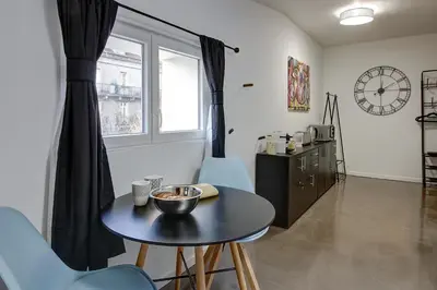 Plateau bouilloire dans l'établissement STUDIO LE CHOUETTE