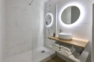 Salle de bains dans l'établissement La Flambée