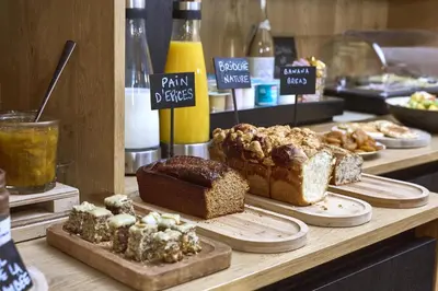 Nourriture dans l'hôtel ou à proximité