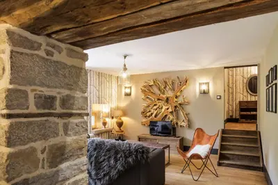 Coin salon dans l'établissement Côté Rivière