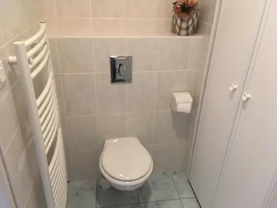 Salle de bains dans l'établissement Chambre du verger